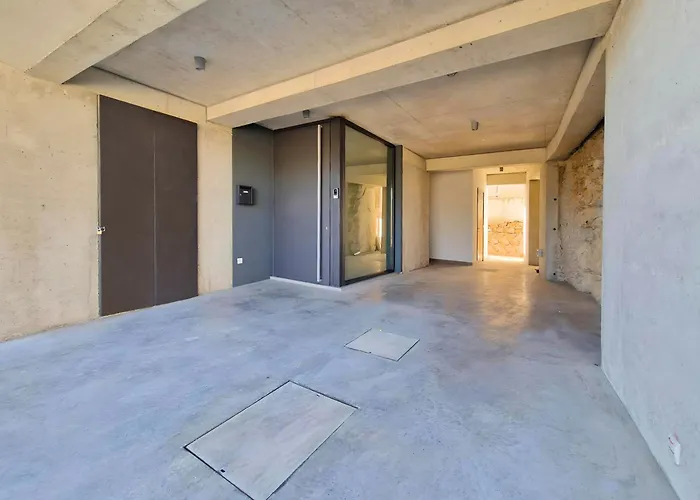 Aeon Residences - In The Heart Of Paphos